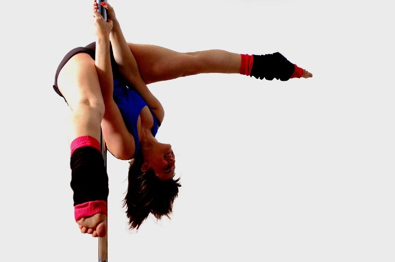 Как самой научиться танцевать pole dance