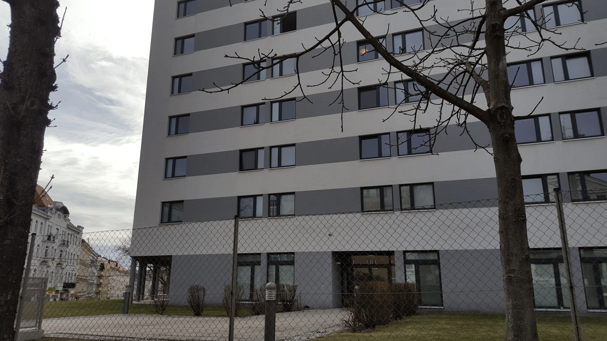 Base 19 Haus Dobling Studentenheim Unimag